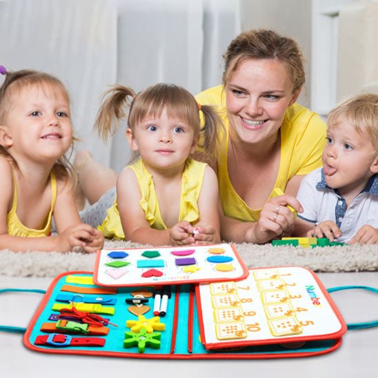 Tableau d'Activités Éducatif : L'Éveil et l'Apprentissage Autonome. - Maman et Bébé